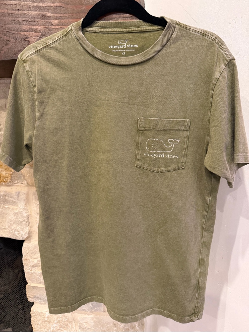 Men’s Vineyard Vines Olive Green Pocket Tee